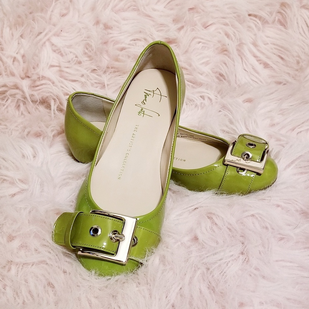 Franco Sarto genuine patent leather flats - 5M